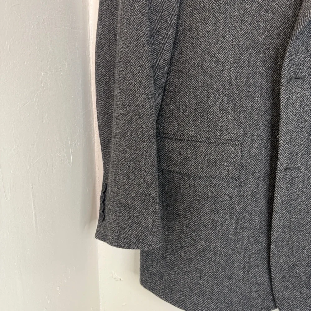 Brooks Brothers Men's Gray Herringbone Sport Coat Blazer